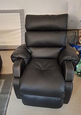 hvile og løftestol, brugt i meget fin stand