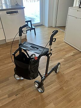 Brugt rollator - kom aldrig i brug