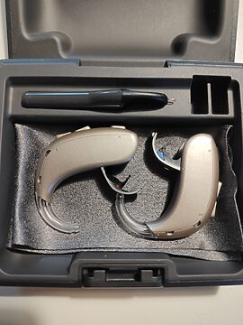 høreapparater fra Oticon, let brugt