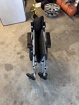 letvægts kørestol i aluminium brugt