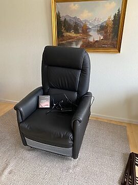 Himolla Drejø med elbetjent skammel og løft