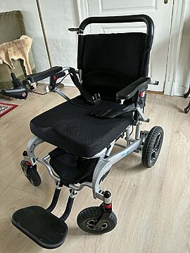 Næsten ny elektrisk kørestol