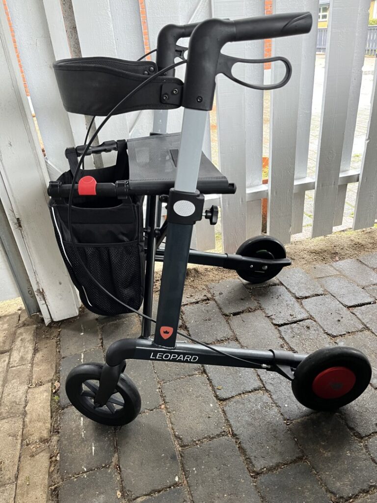 selvbremsende rollator